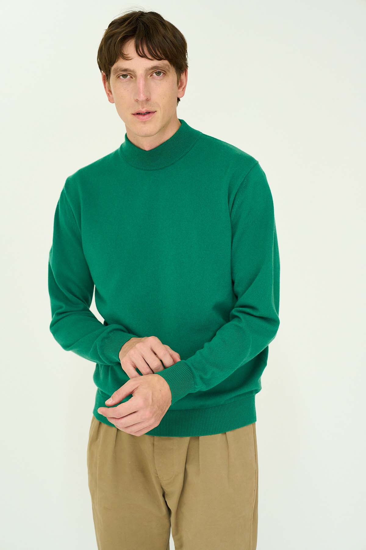CASHMERE MOCKNECK