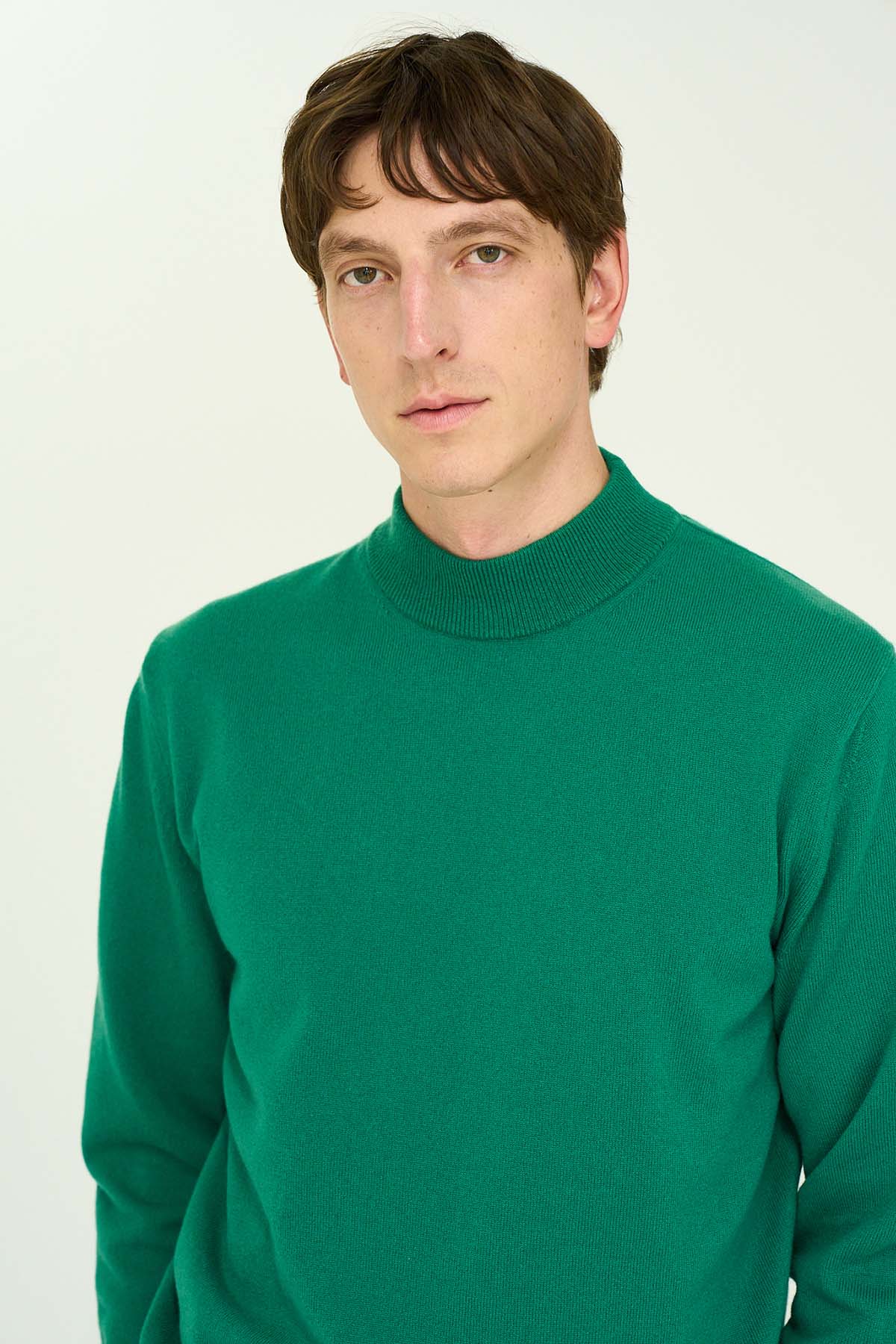 CASHMERE MOCKNECK