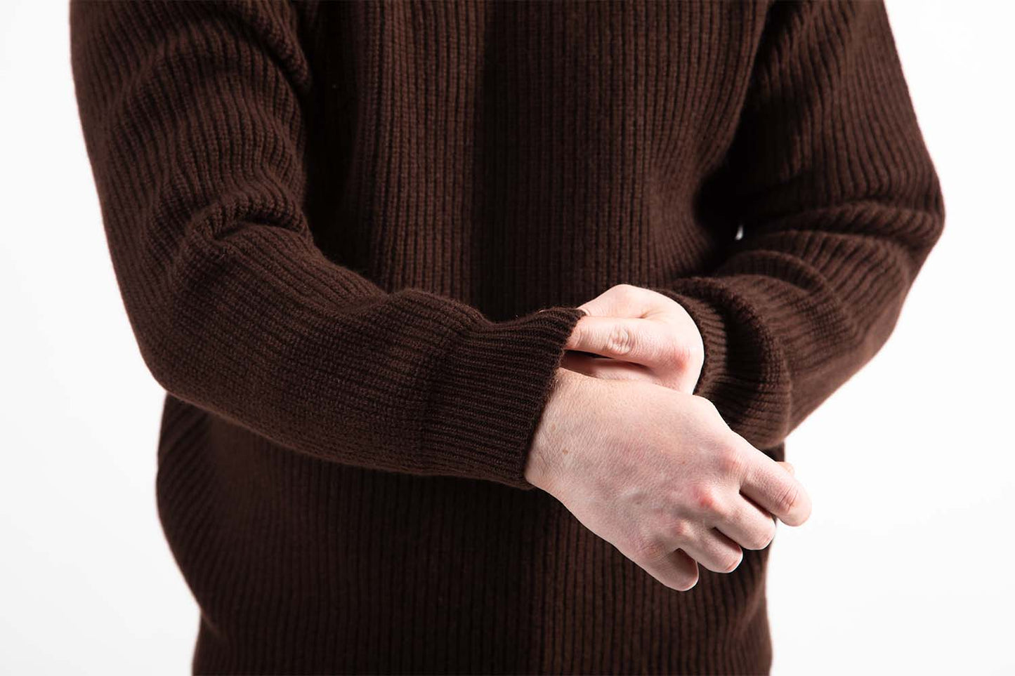 CASHMERE SWEATER