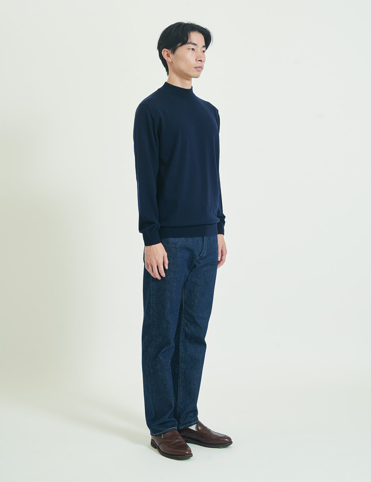 12G Lightweight Merino Wool Mockneck