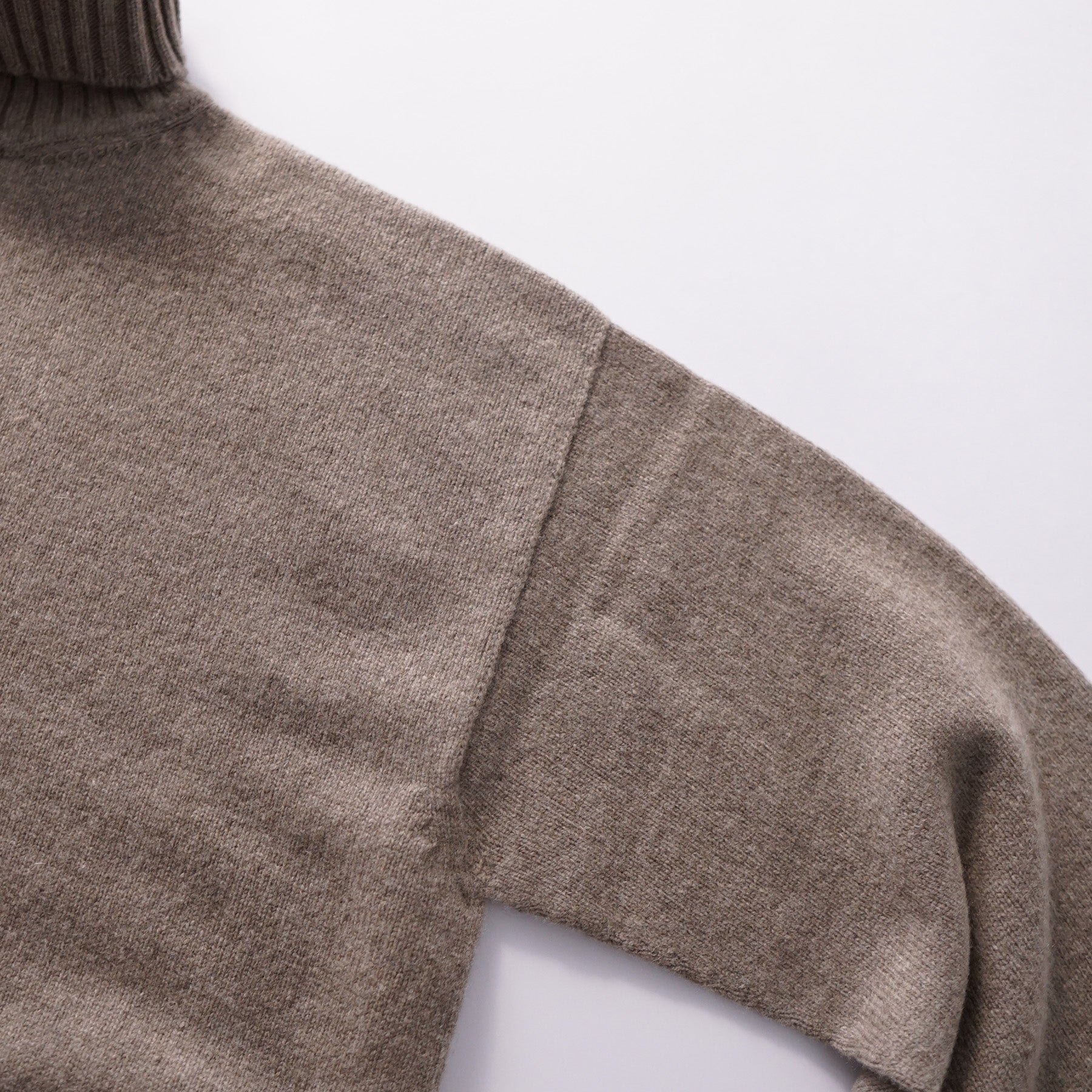 【WOMEN】Wool Cashmere Turtle Neck