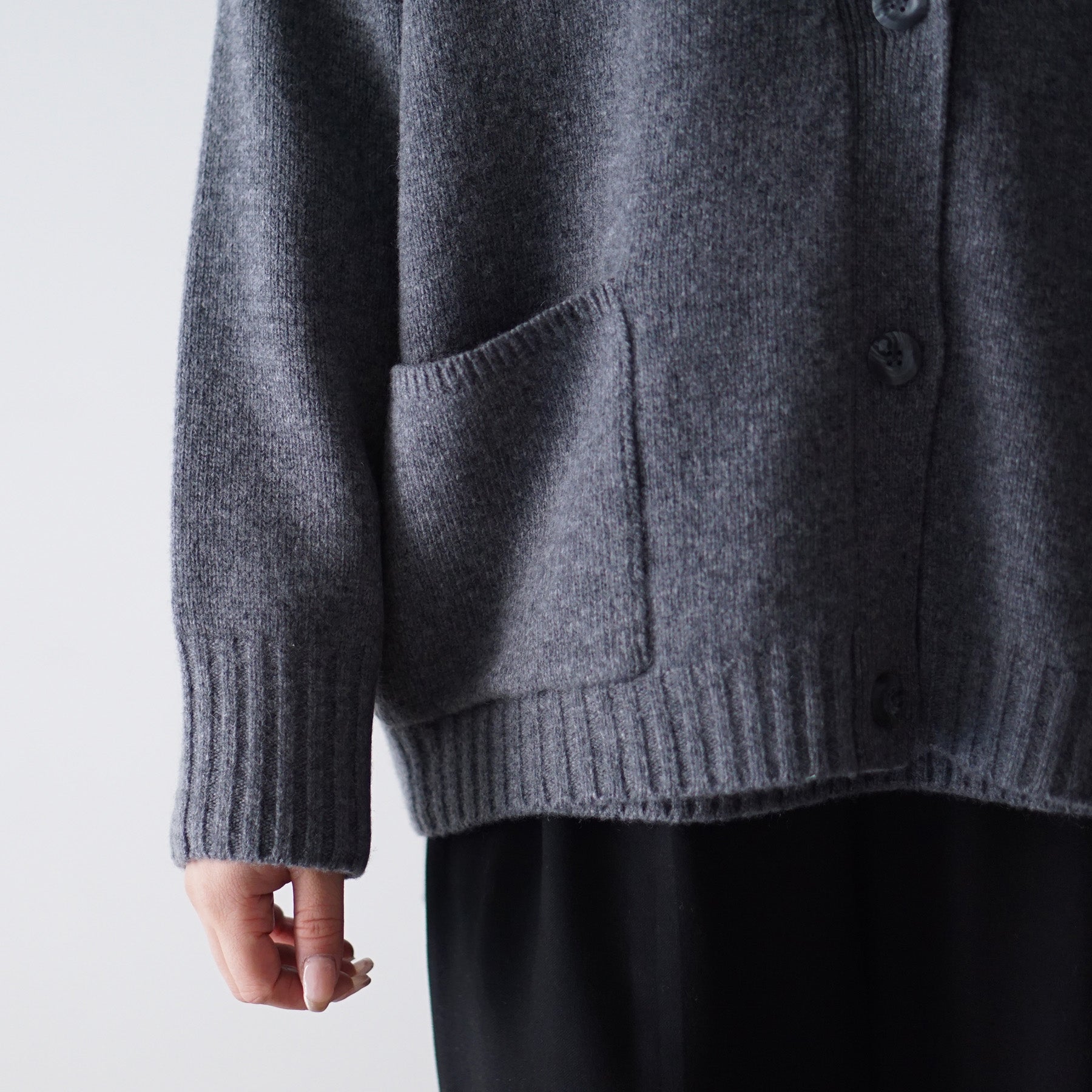 【WOMEN】Wool Cashmere Cardigan