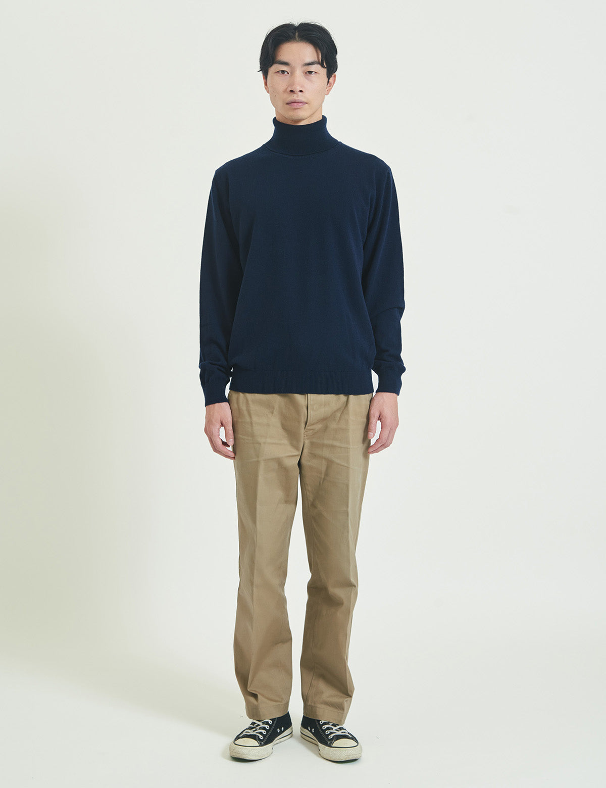 CASHMERE TURTLENECK