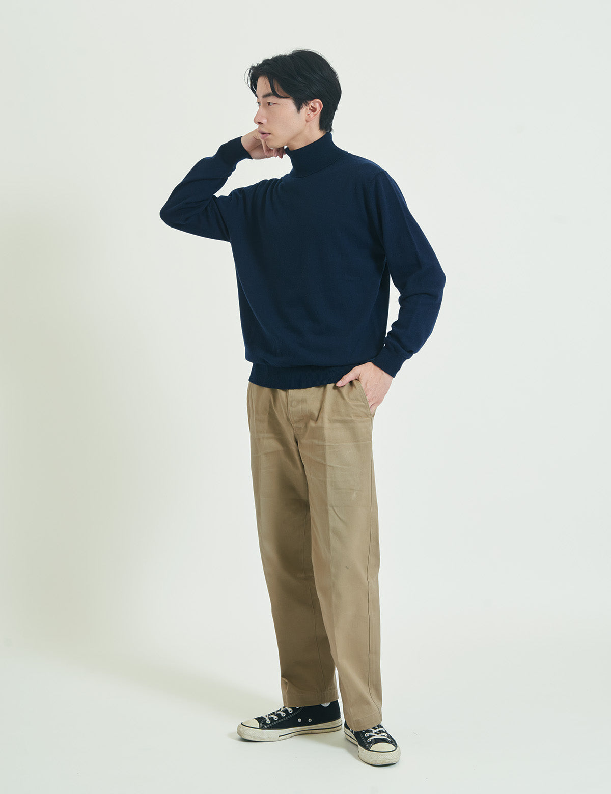 CASHMERE TURTLENECK