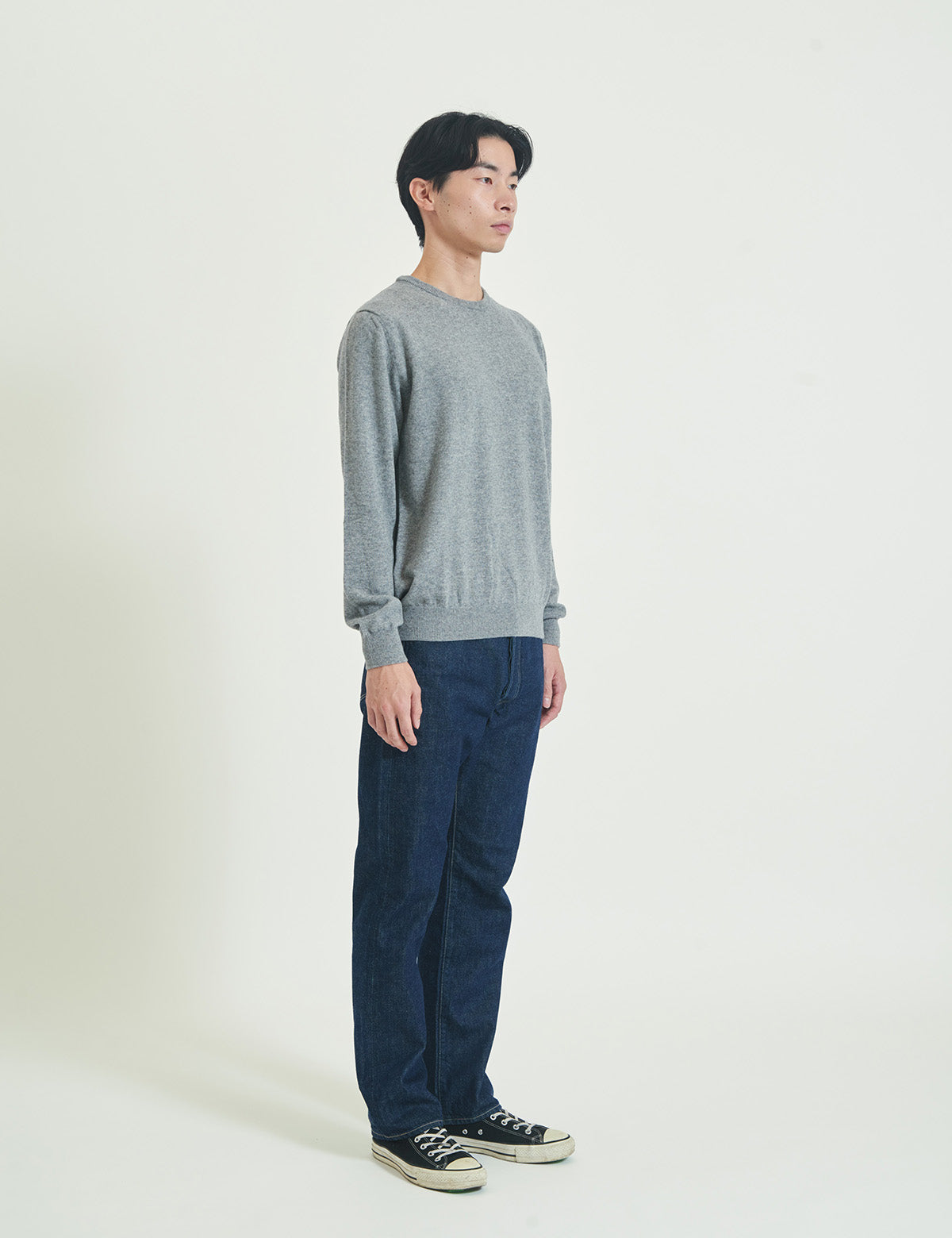 CASHMERE CREWNECK
