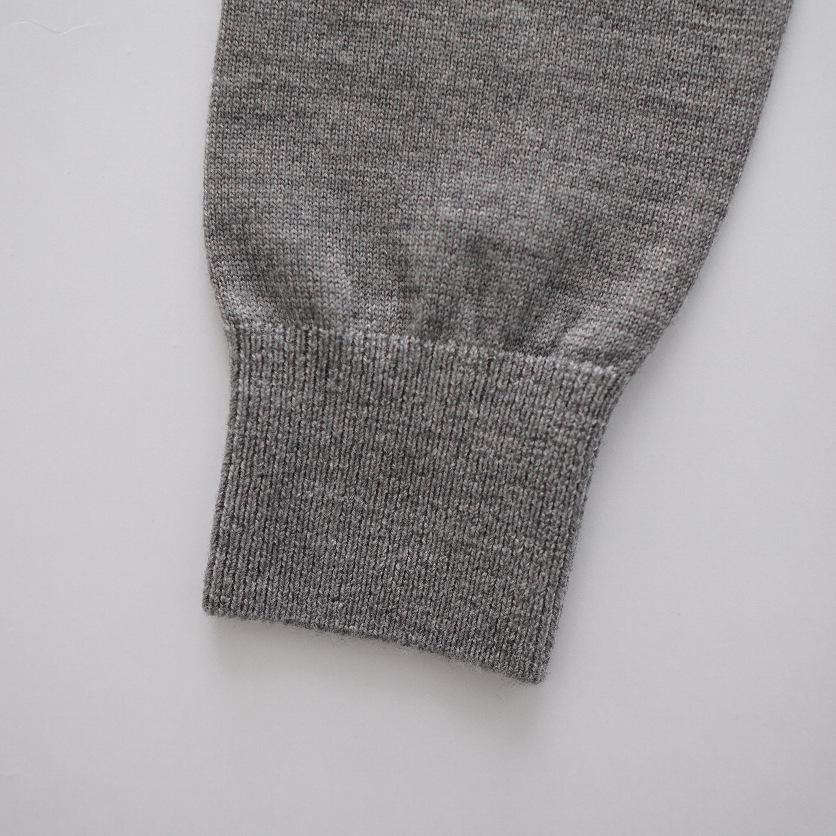【WOMEN】12G Lightweight Merino Wool Crewneck
