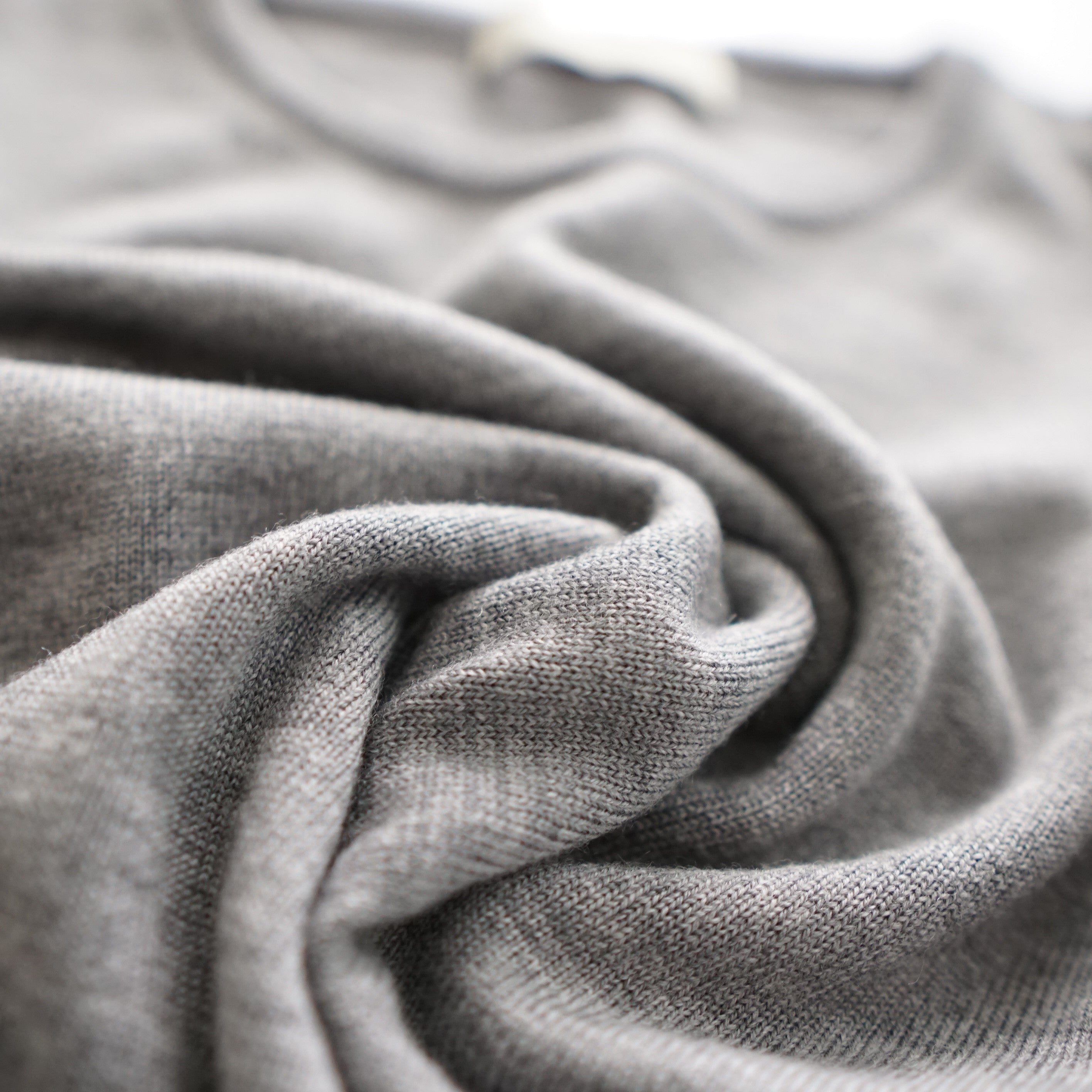 【WOMEN】12G Lightweight Merino Wool Crewneck