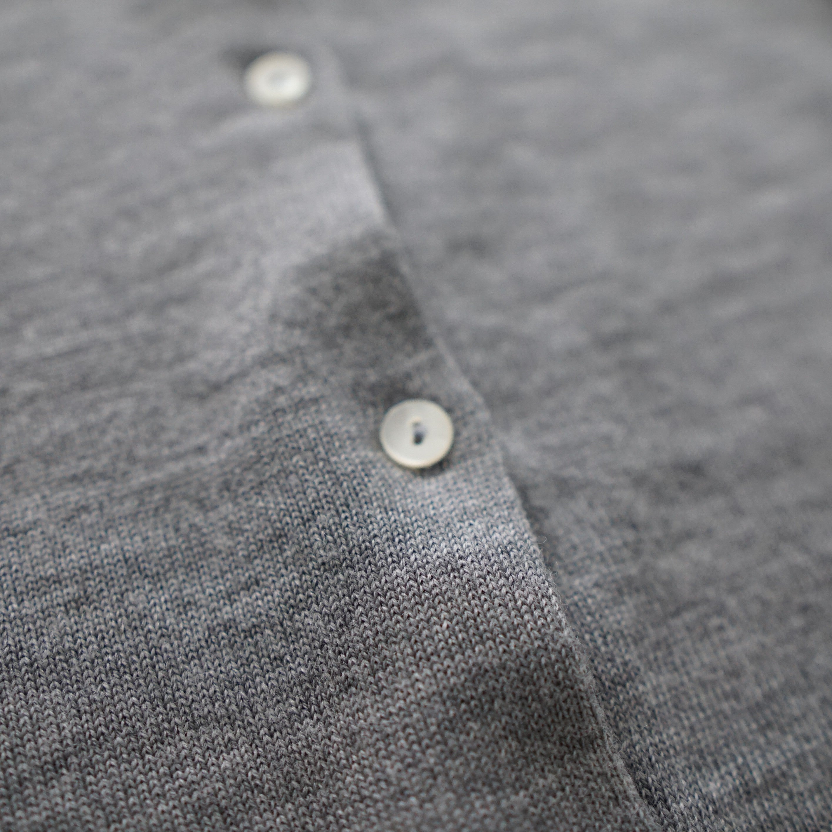 【WOMEN】12G Merino Wool Crewneck Cardigan