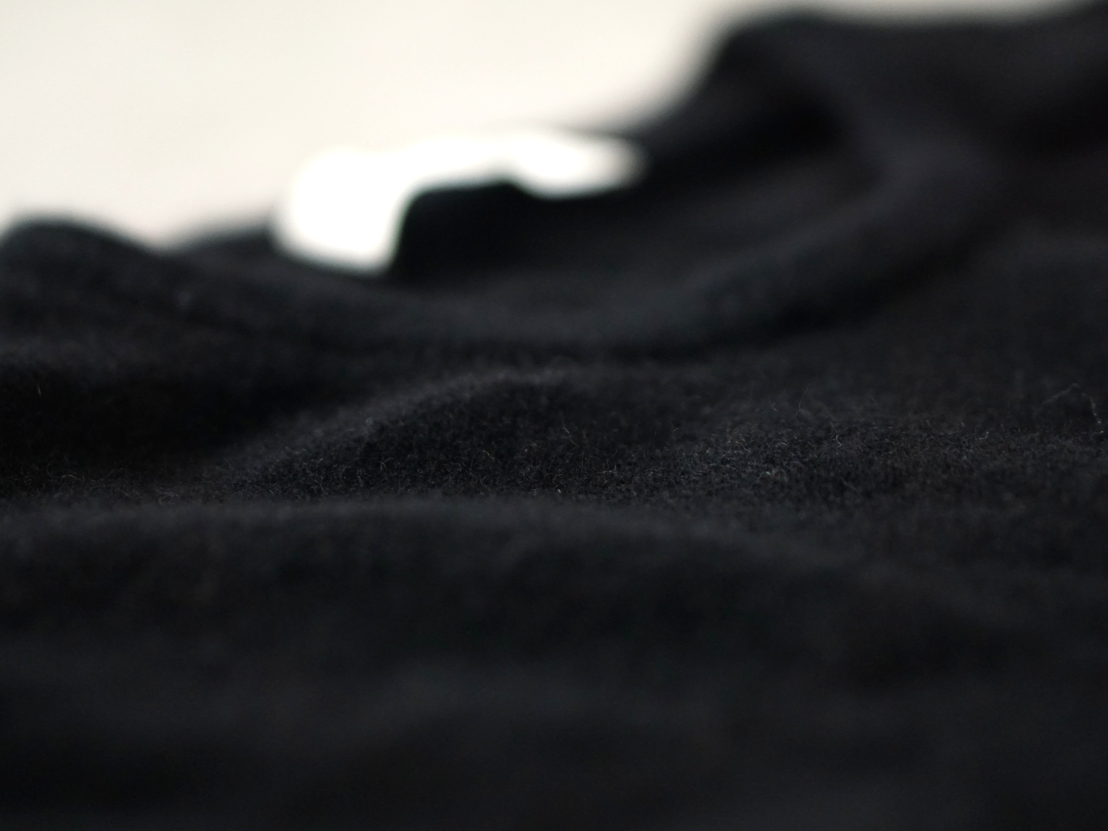 CASHMERE CREWNECK