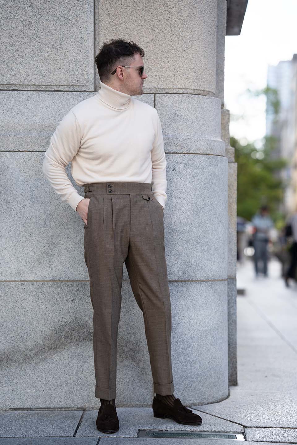 CASHMERE TURTLENECK