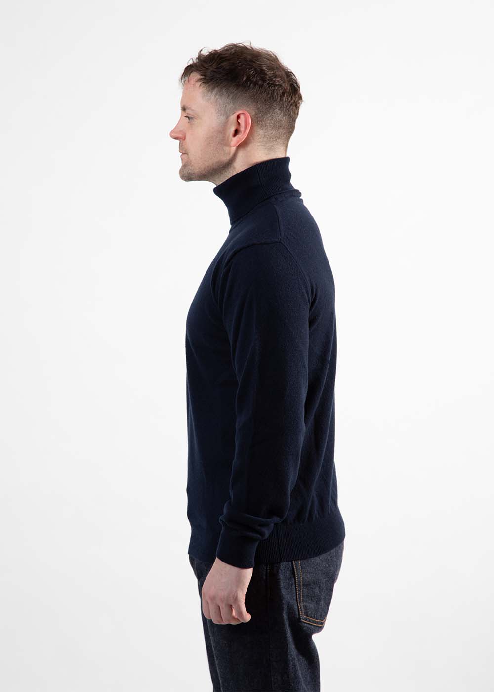 CASHMERE TURTLENECK