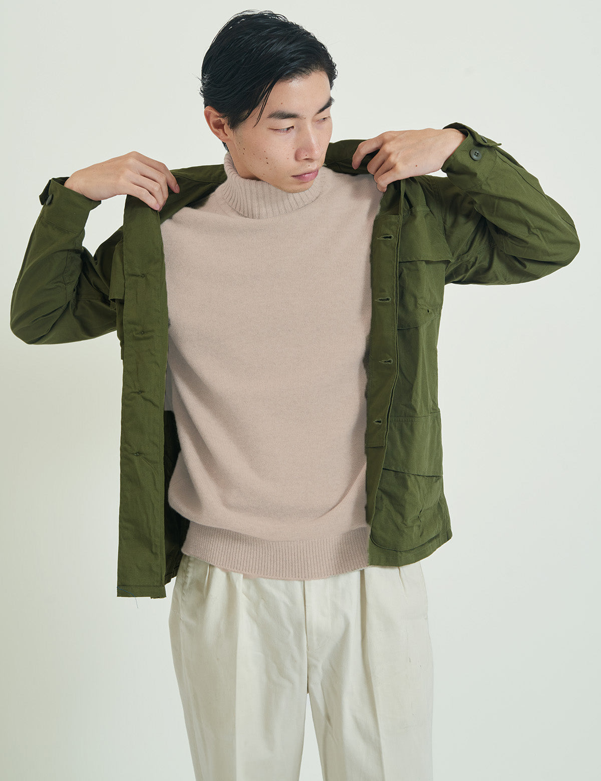 CASHMERE SILK WOOL TURTLENECK