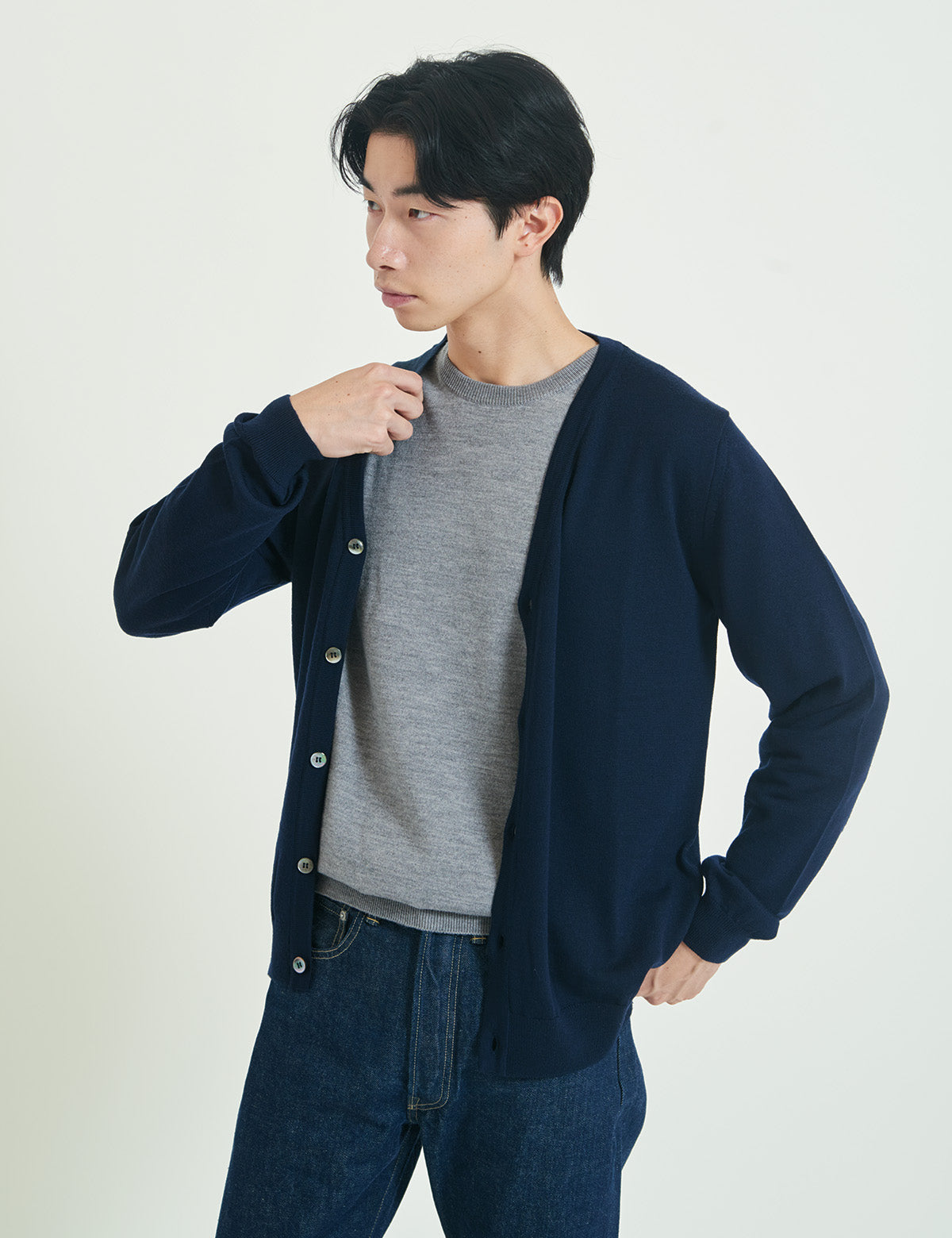 12G Lightweight Merino Wool Crewneck