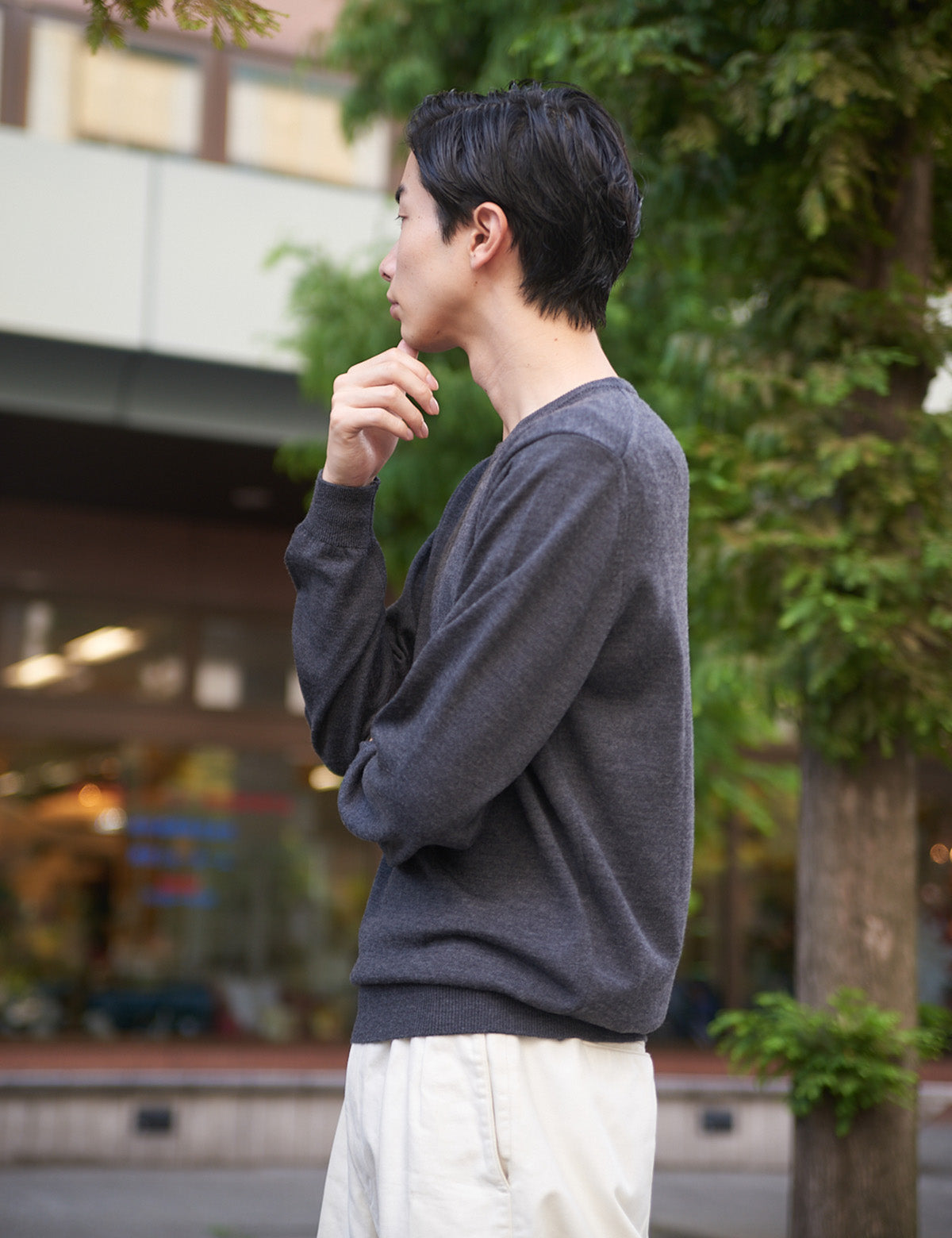 12G Lightweight Merino Wool Crewneck