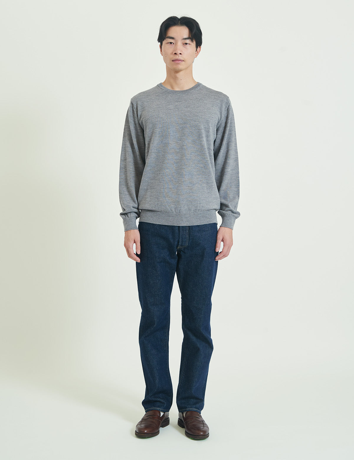 12G Lightweight Merino Wool Crewneck