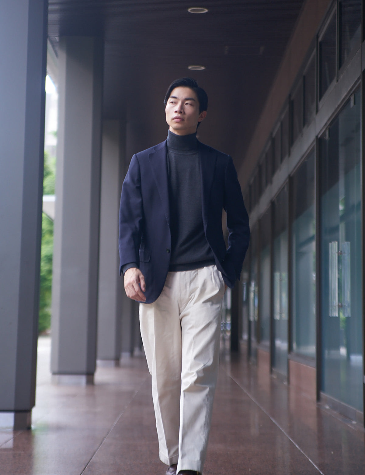 12G Lightweight Merino Wool Turtleneck