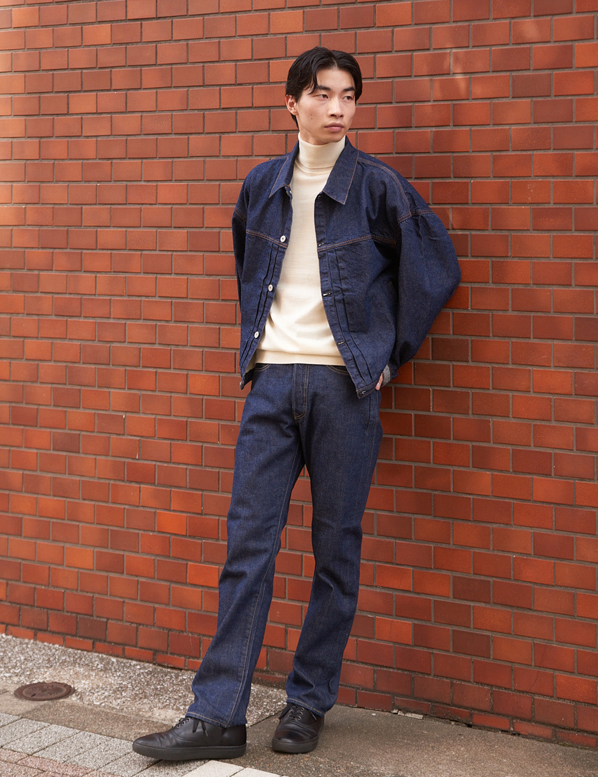12G Lightweight Merino Wool Turtleneck