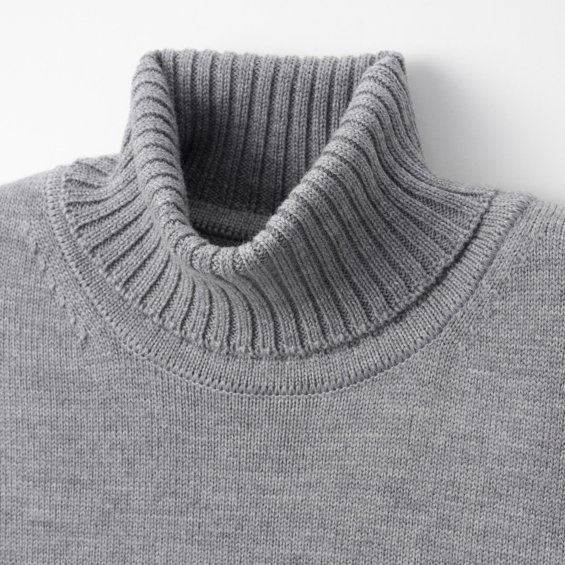 7G Heavyweight Merino Wool Turtleneck