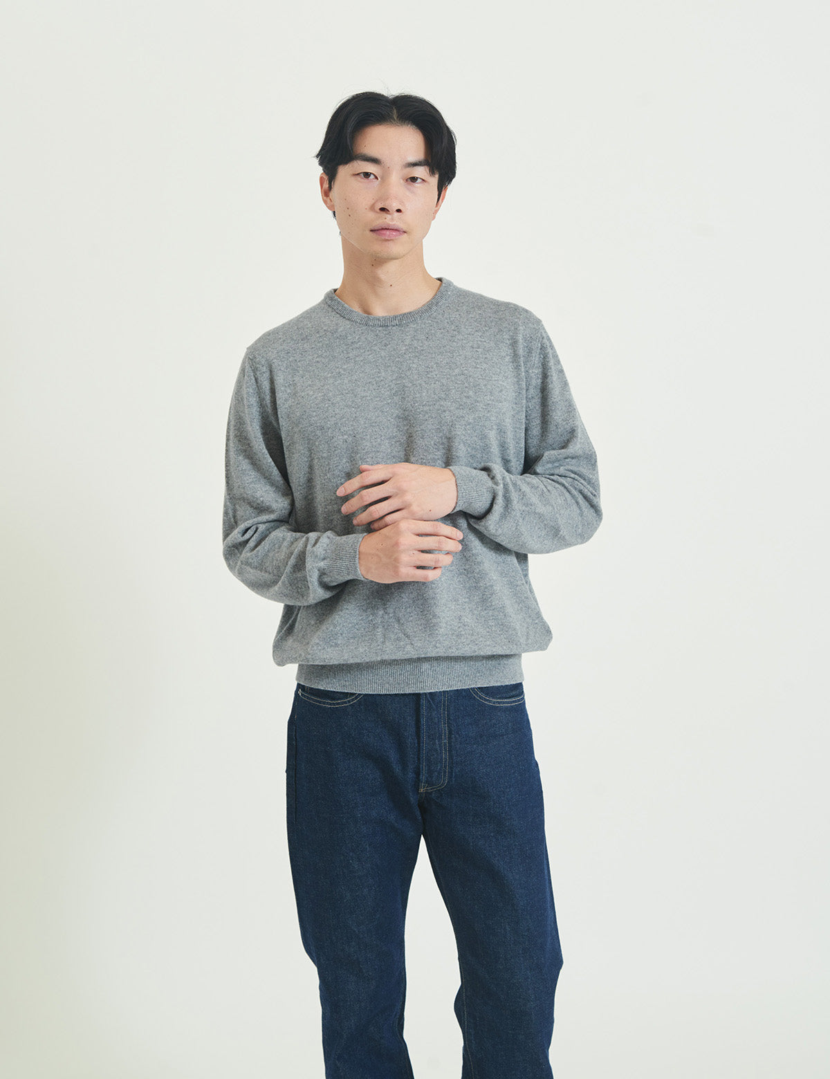CASHMERE CREWNECK