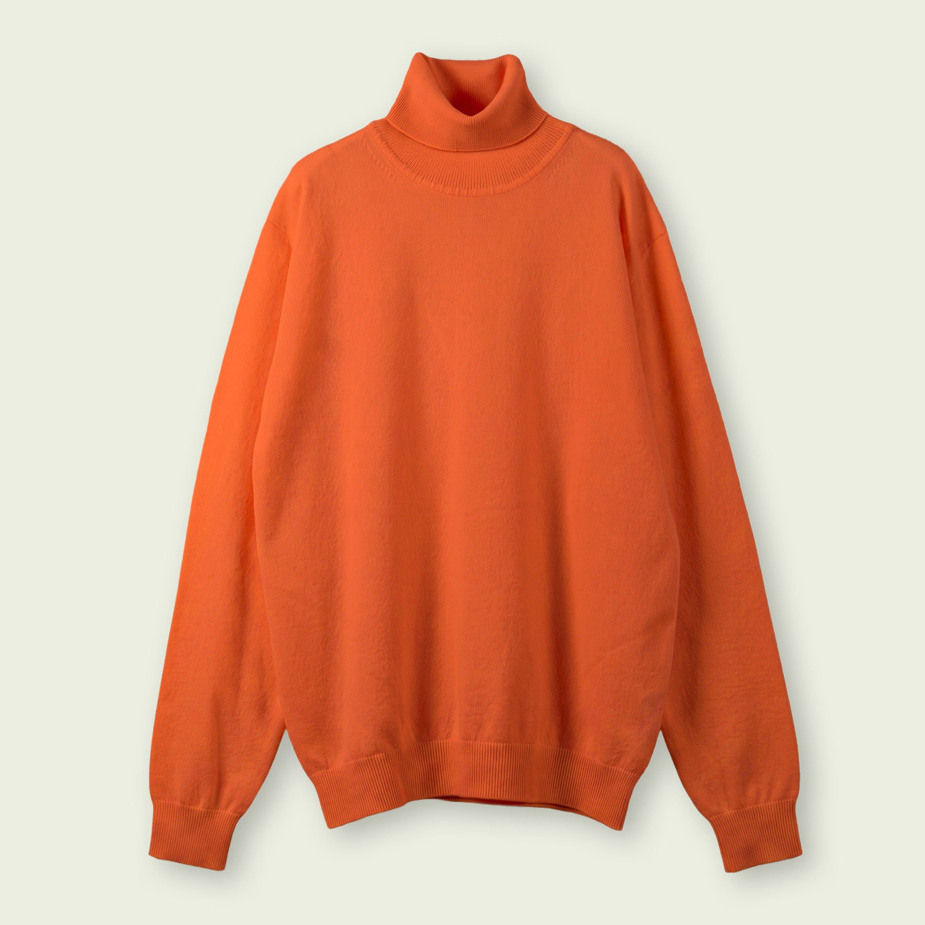 CASHMERE TURTLENECK